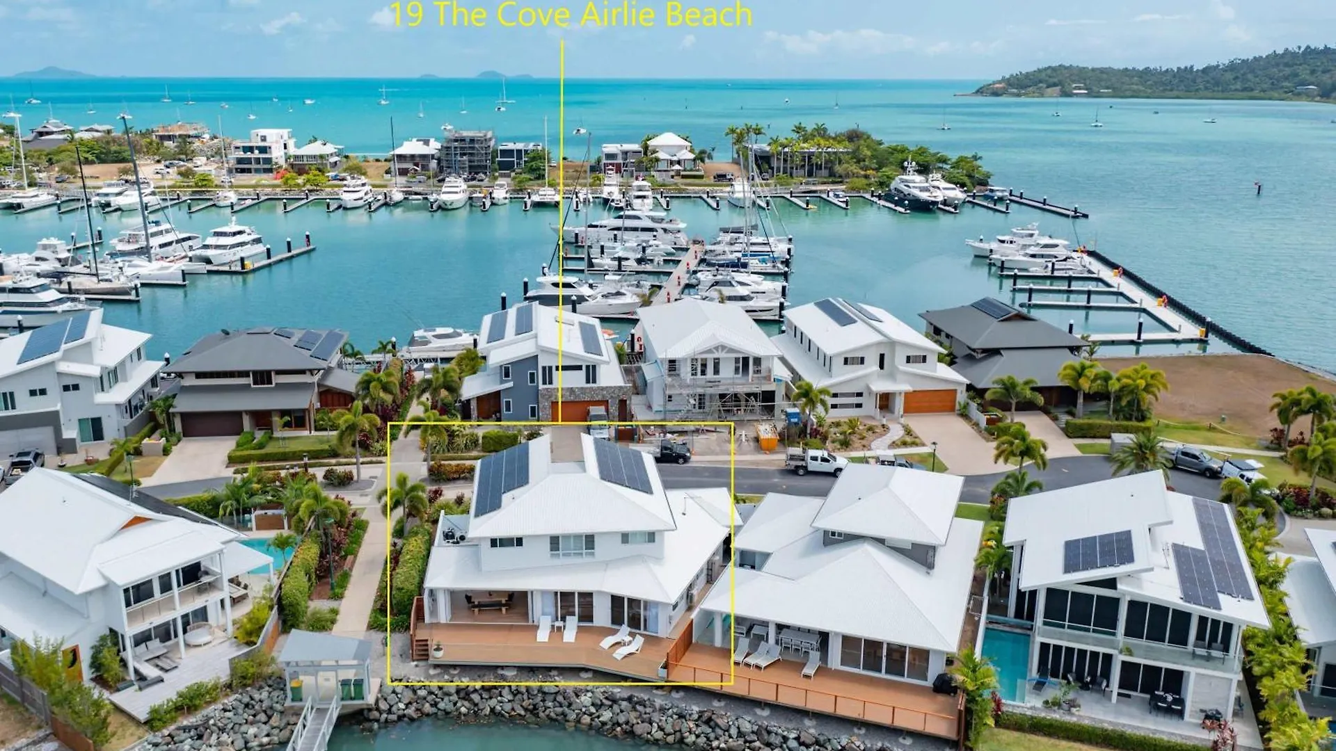 Cove 18 - Luxury Beach House Airlie Beach Holiday home